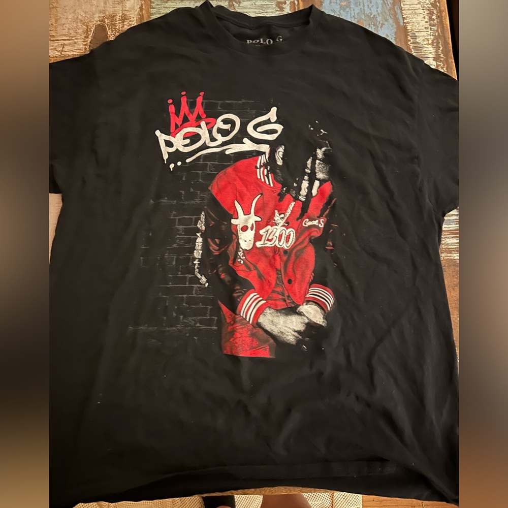 Polo g shirt size xl